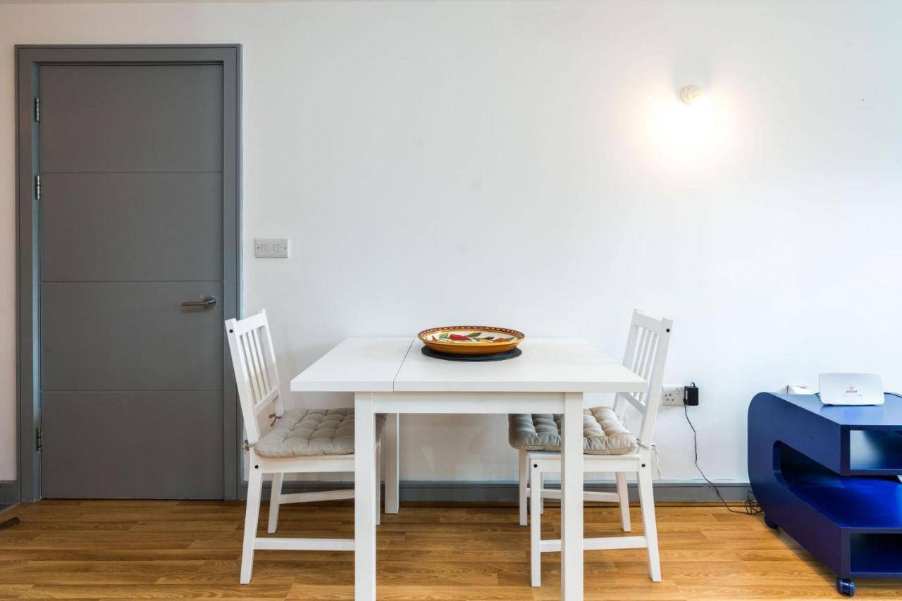 Modern Apartment In Λονδίνο Εξωτερικό φωτογραφία